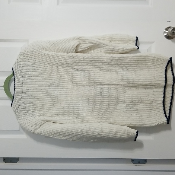 Women's sweater - Picture 2 of 3